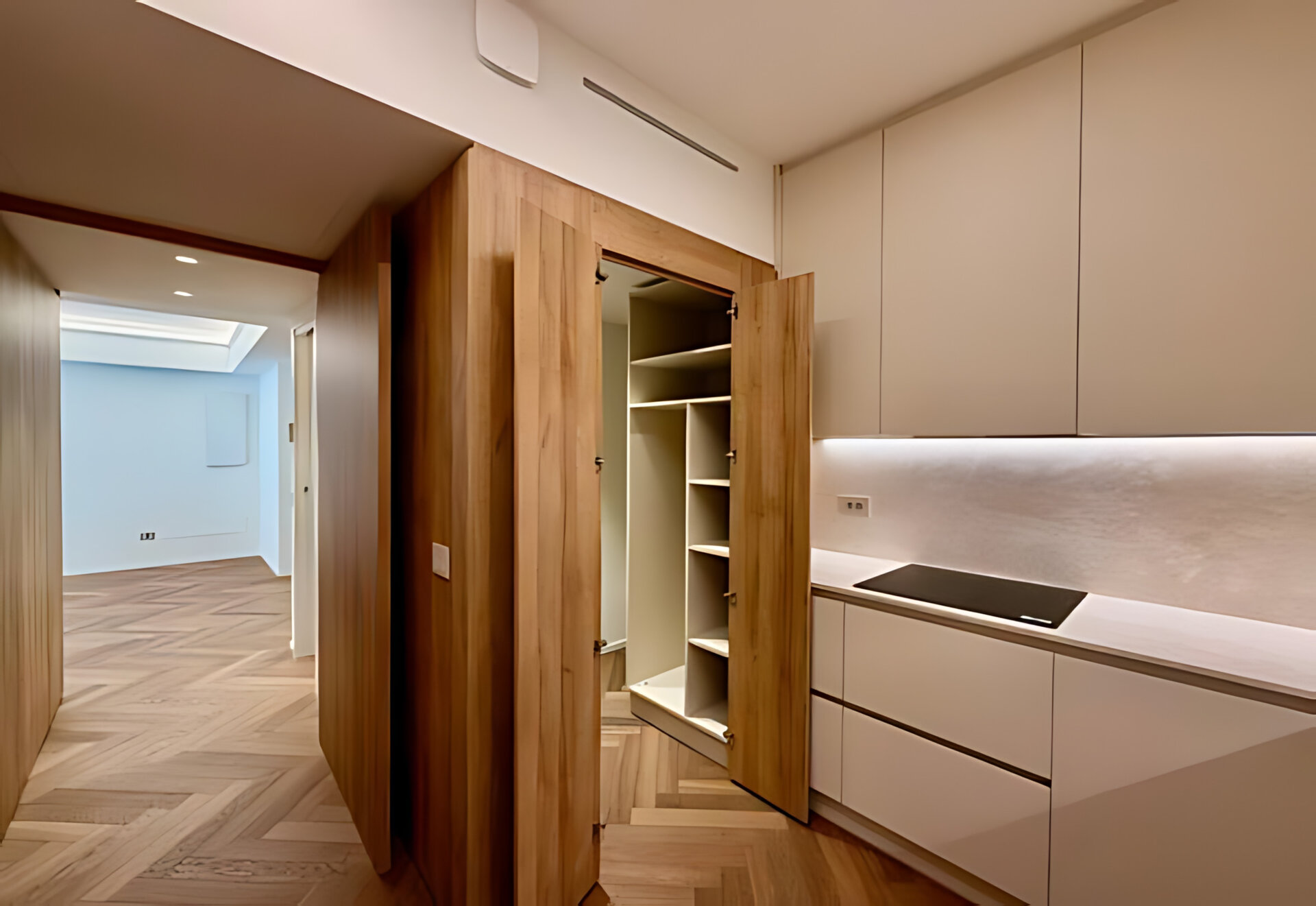 APPARTEMENT SUFFREN : 5/14