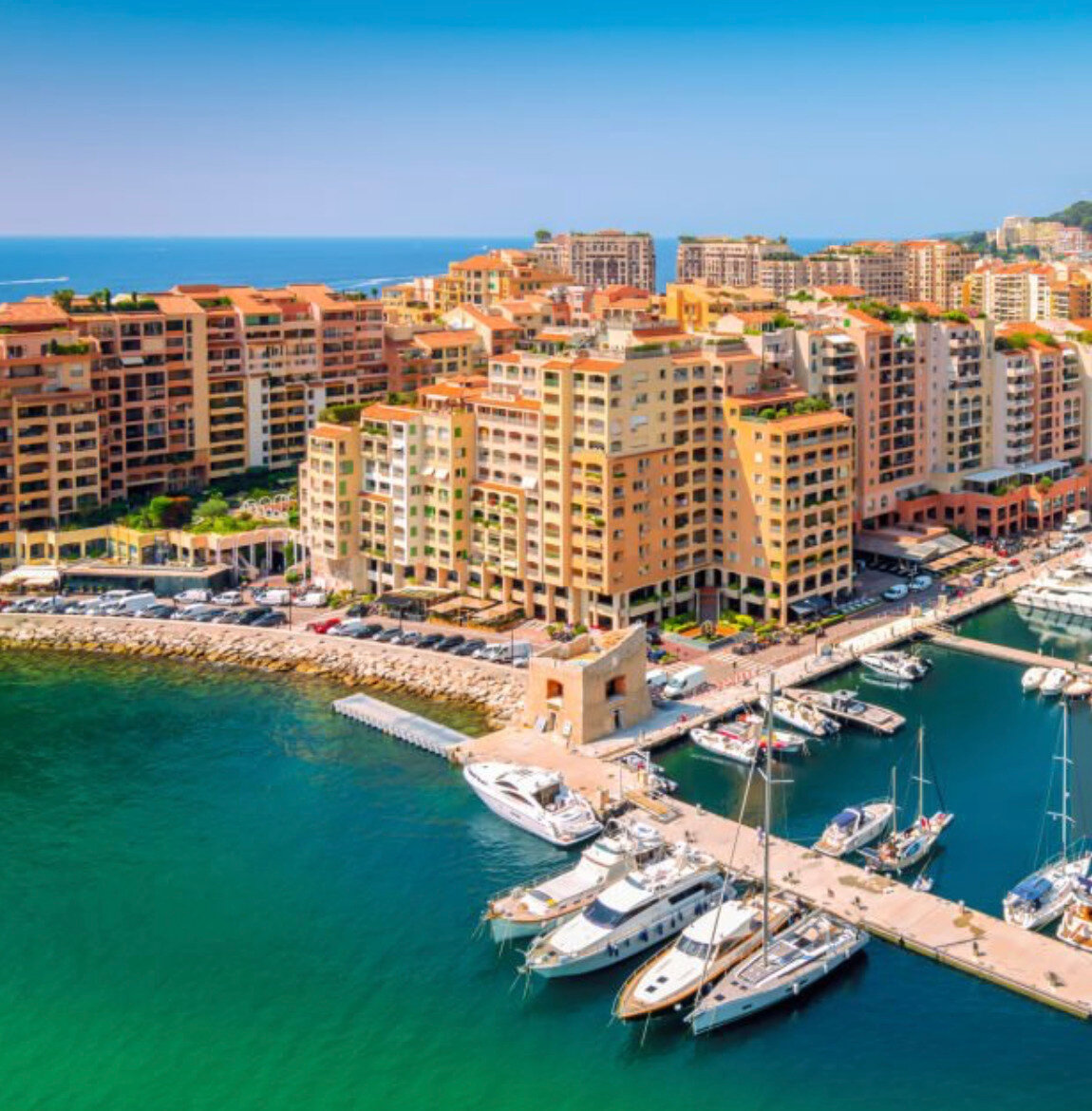 APPARTEMENT RÉNOVÉ À FONTVIEILLE : 1/2