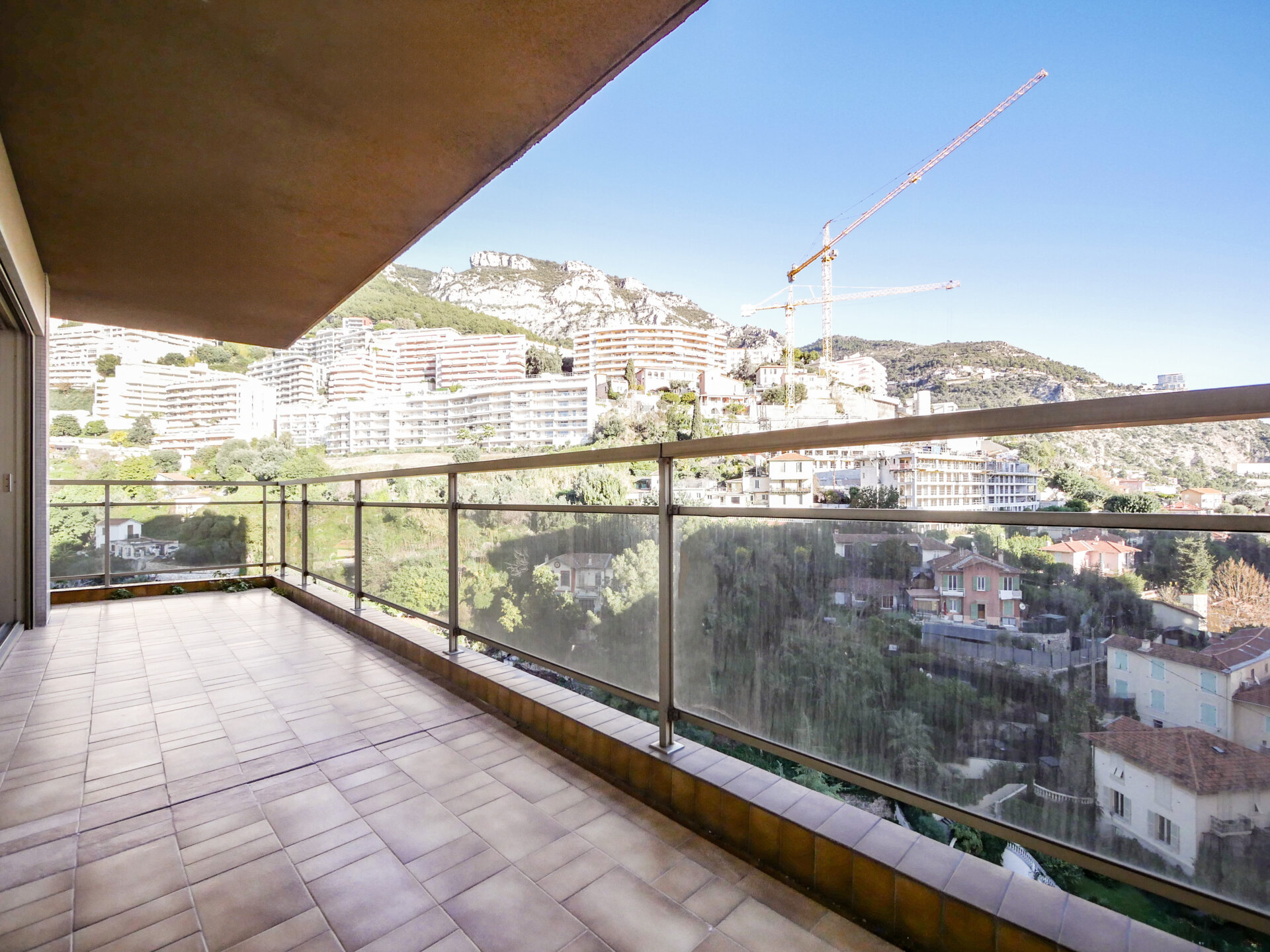 APARTMENT ANNONCIADE : 1/7